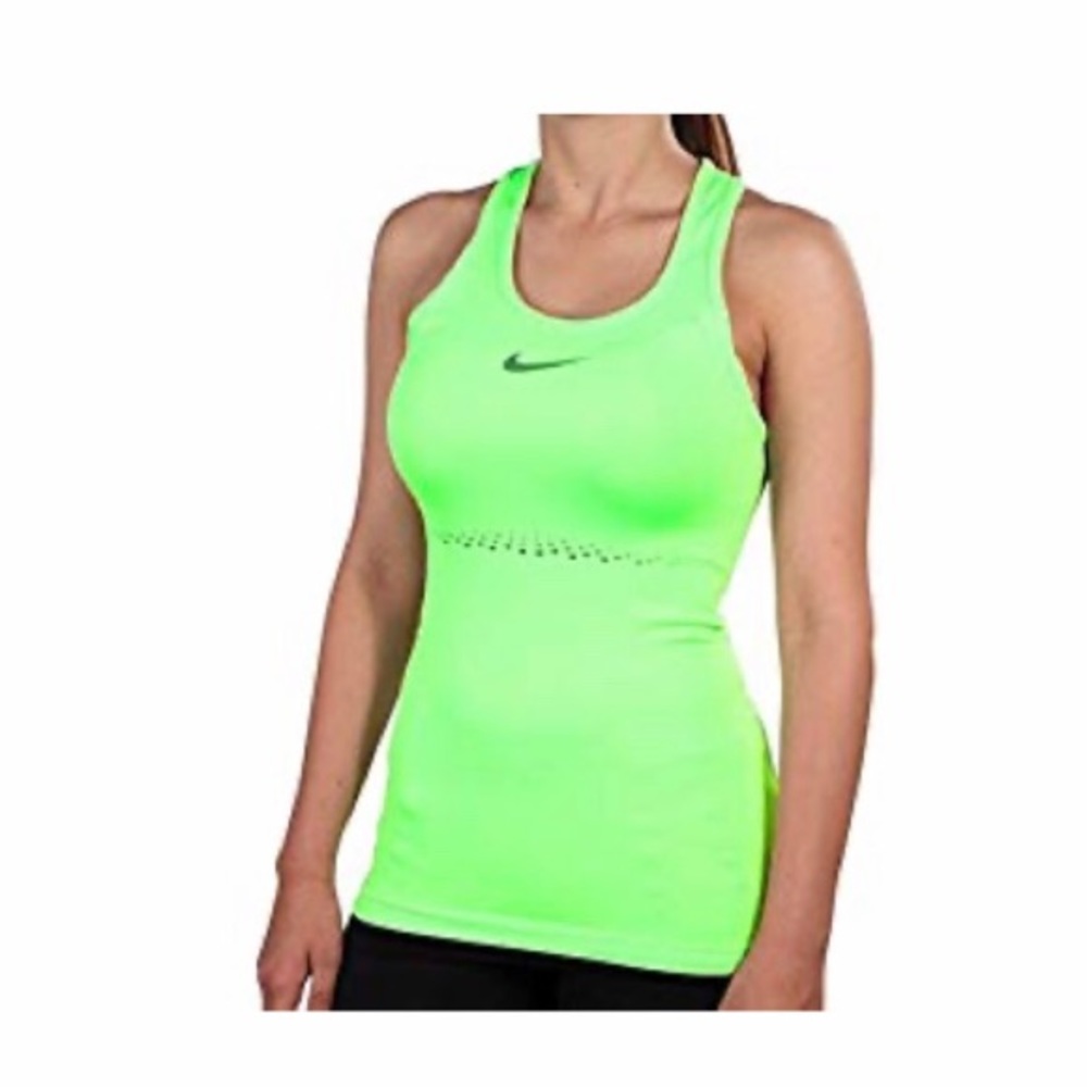 Nike Dri- Fit  Women’s tank top | Size Large